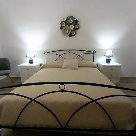 10 Minutes From Downtown Casa Rituccia Apartamento