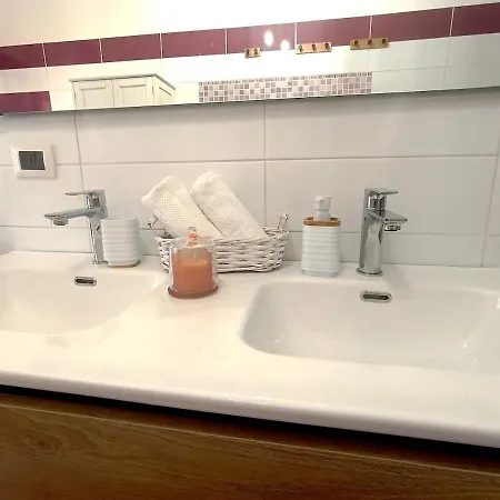 10 Minutes From Downtown Casa Rituccia Apartamento *